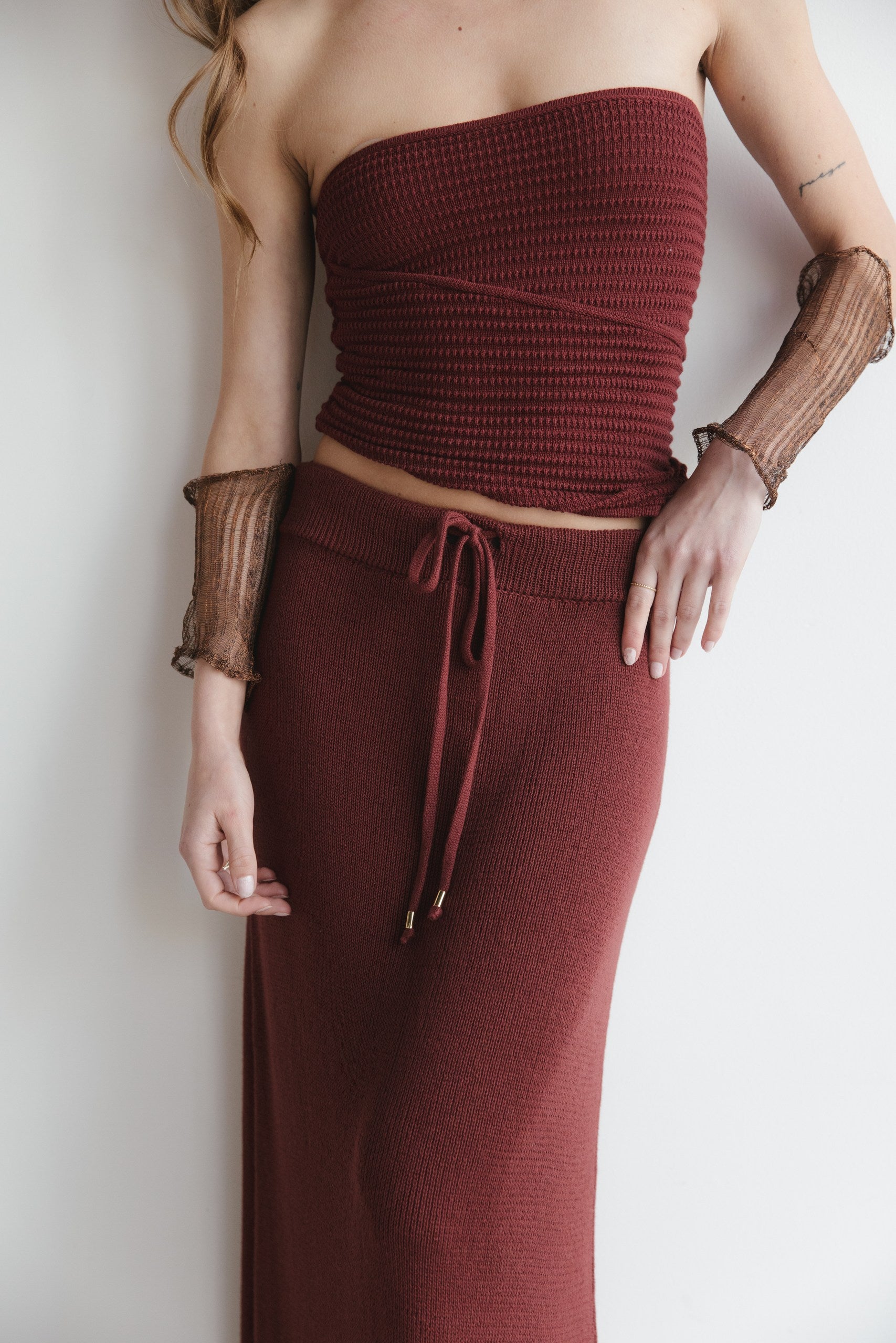 Falda Alaia · Granate