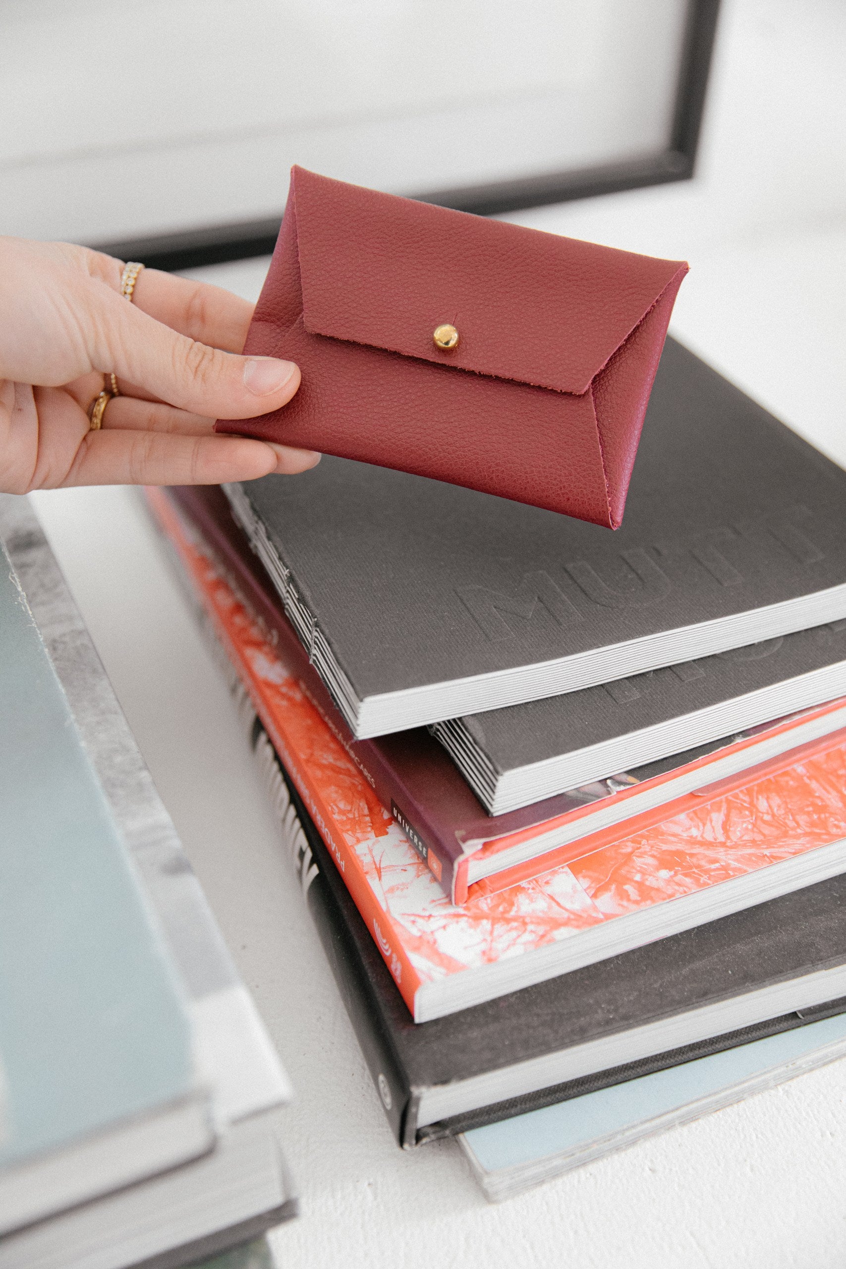 Tarjetero Nina · Granate