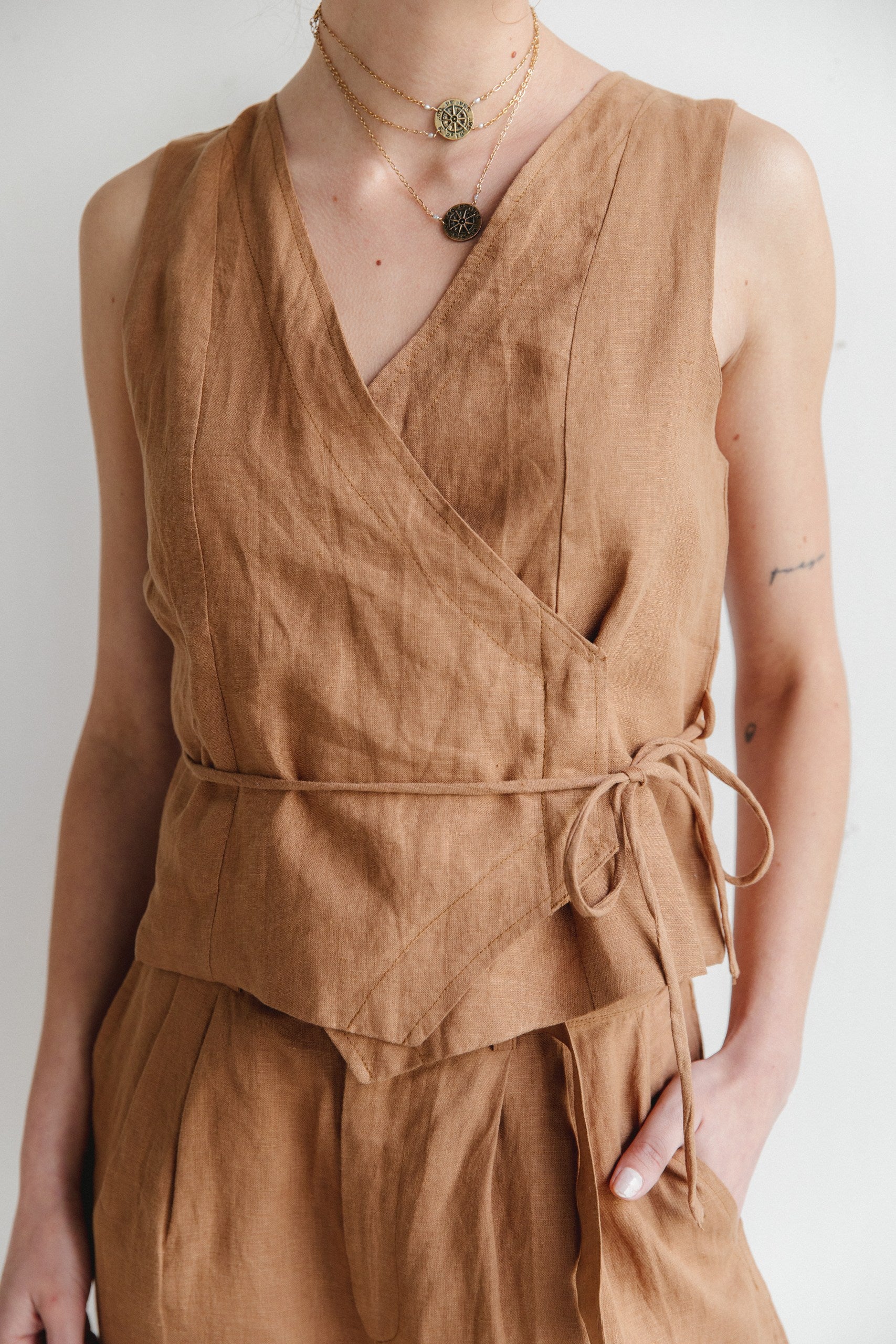 Vest Noosa · Toffee