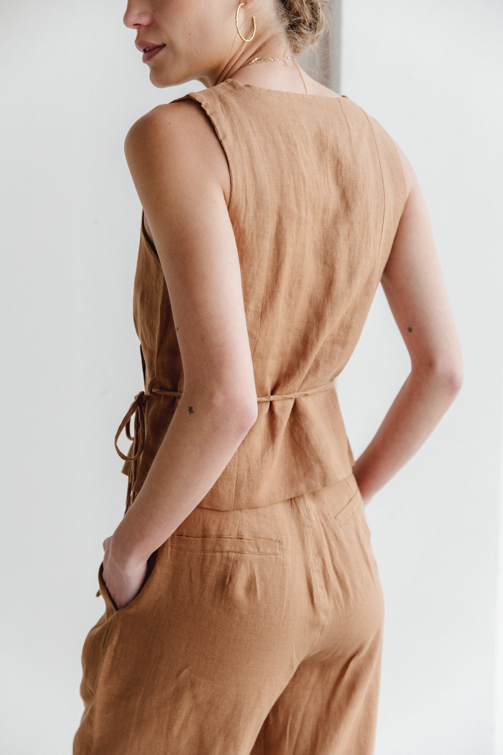 Vest Noosa · Toffee