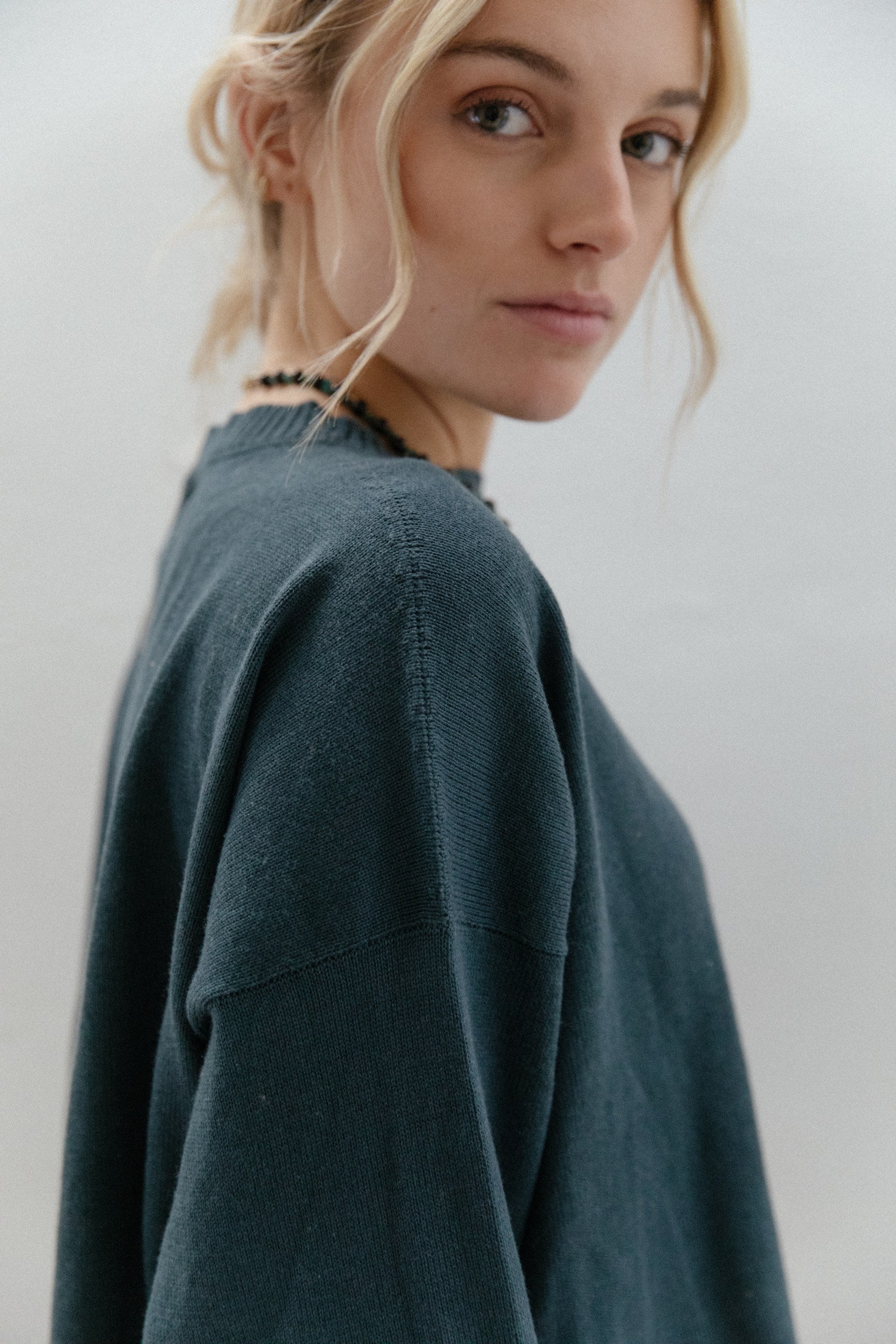 Sweater Line · Cerceta