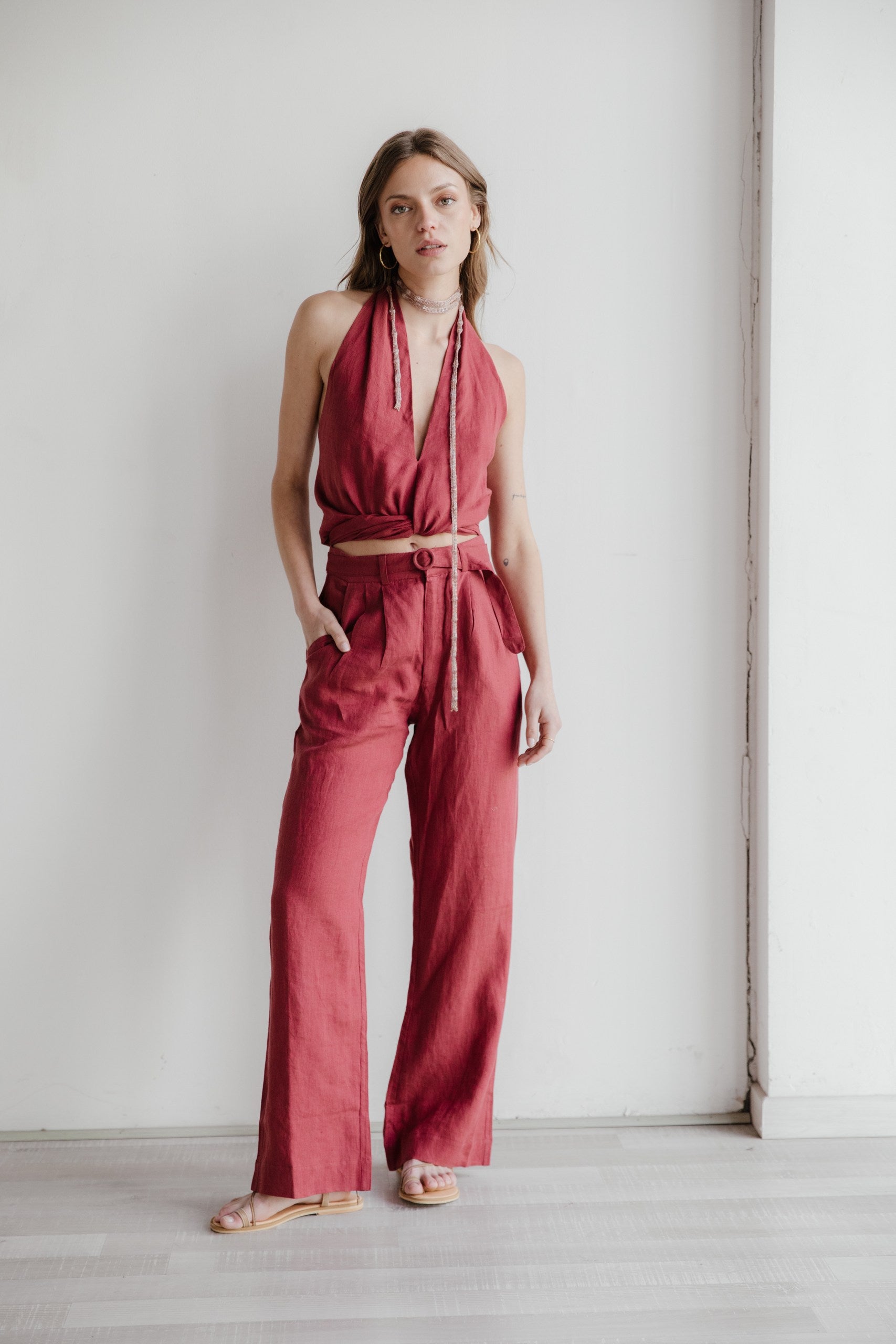 Pantalón Bex · Cherry