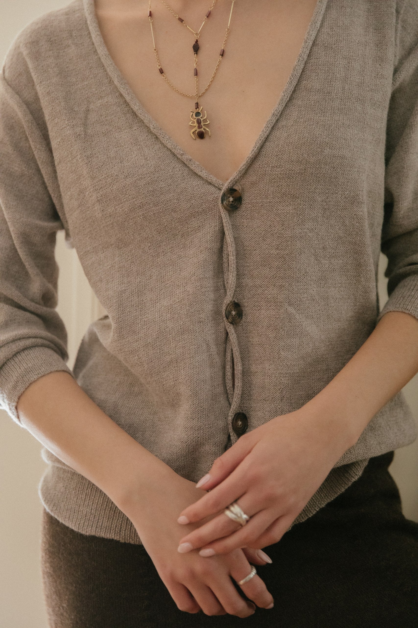 Cardigan Viena · Nacar