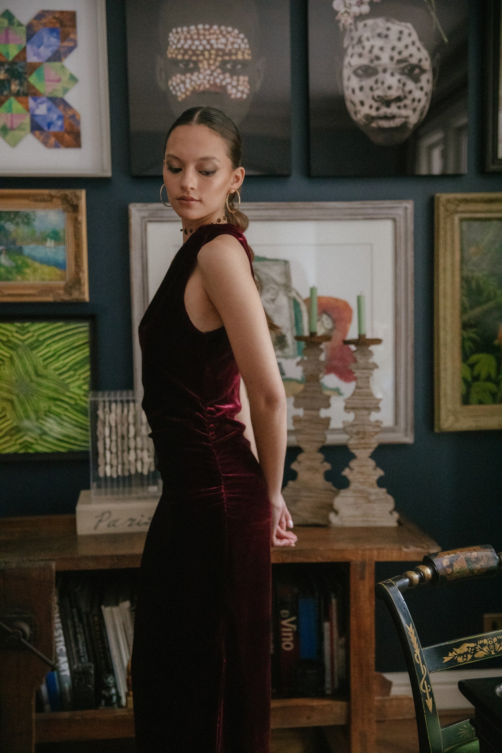 Vestido Atenas Velvet · Burdeo
