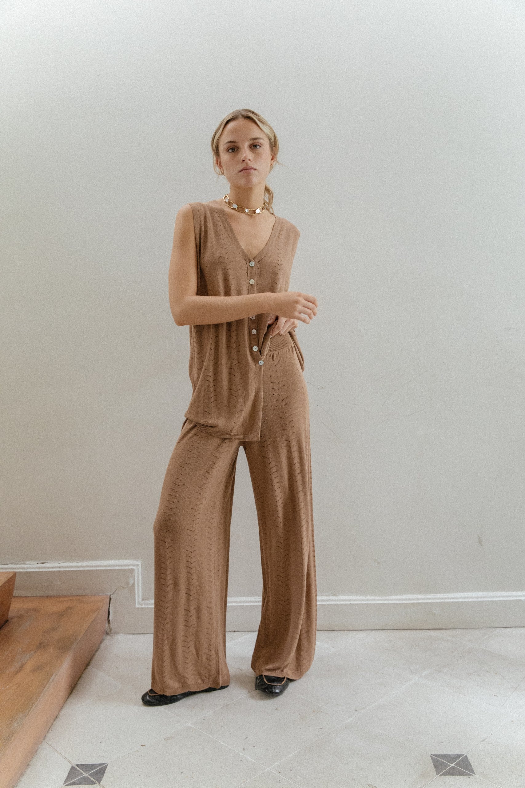 Pantalon Ondas · Toffee